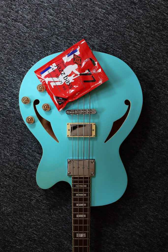 Rotosound Jazz Bass Flatwound Strings RS77 Italia blue bass hollowbody